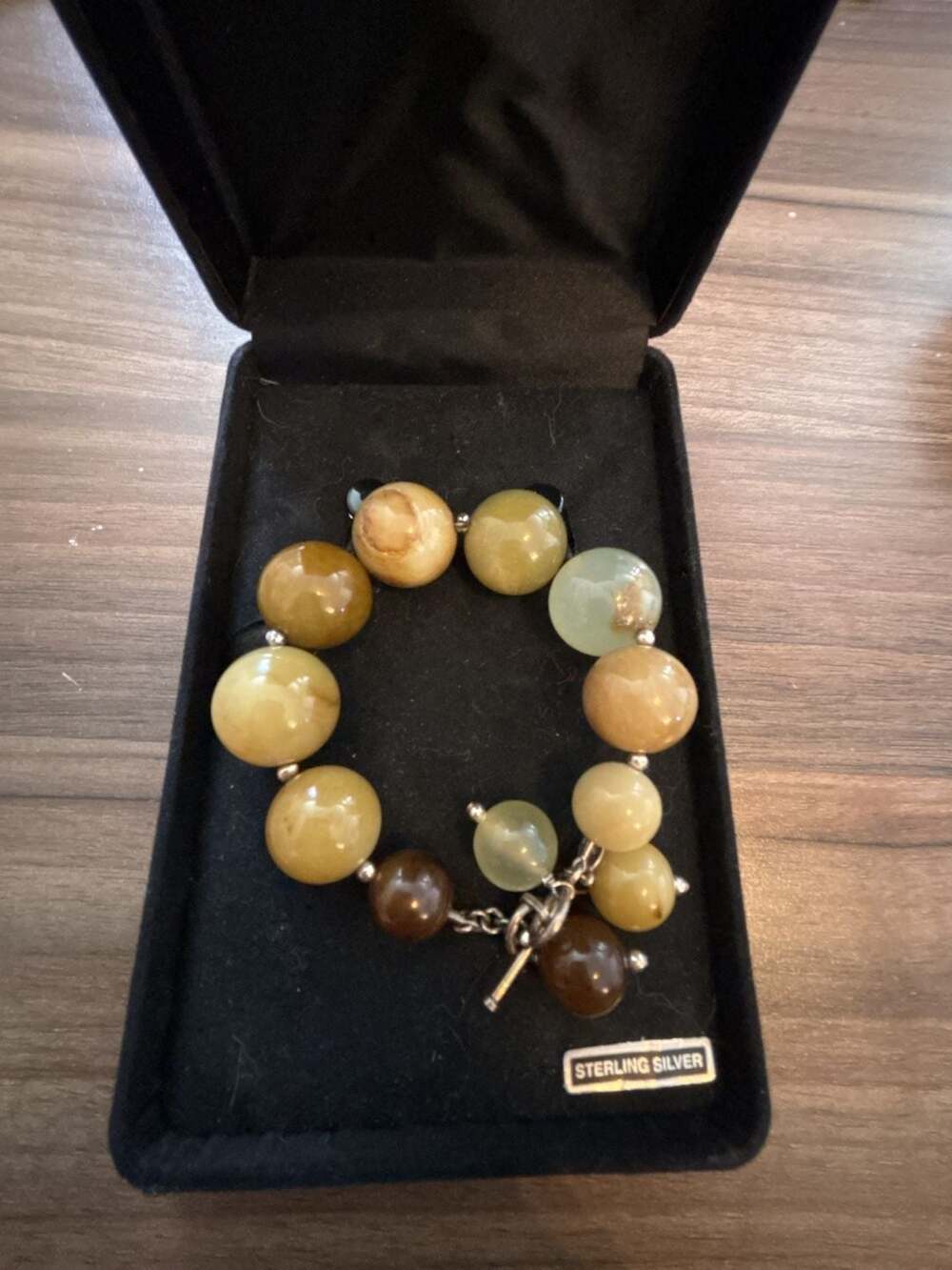 Amy Kahn Russell AKR Sterling Silver 925 Agate Gemstone Bead Toggle Bracelet